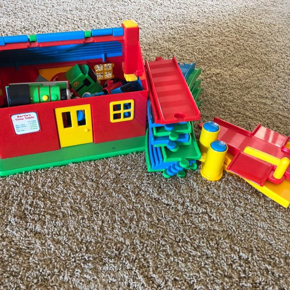 My First Thomas The Train Set - Picture 9 of 10